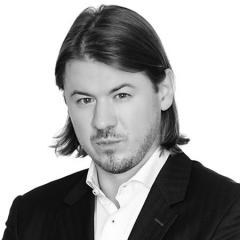 <p>&nbsp;&nbsp;<strong>Adrian Kawecki &ndash;&nbsp;</strong><strong>CEO Mindshare Polska</strong></p>

<p>Choć Mindshare Polska zaczynał jako mniejszy sieciowy dom, dziś jest jednym z wiodących w Polsce, kt&oacute;ry rozwija się nie tylko w oparciu o budżety pochodzące z centrali. W 2014 roku udało mu się m.in. utrzymać największego polskiego reklamodawcę, Aflofarm, a także Maspex Wadowice. Zesp&oacute;ł kierowany przez Adriana Kaweckiego uzyskał też w ub.r. prestiżowy tytuł EMEA Office of The Year &ndash; najskuteczniejszego i najbardziej innowacyjnego domu mediowego działającego w strukturach Mindshare w regionie Europy, Bliskiego Wschodu i Afryki. Ponadto zdobył wiele nagr&oacute;d i wyr&oacute;żnień, m.in. Effie Awards, Golden Arrow, MIXX Awards. Pomimo globalnego kryzysu i zmian na rynku firma osiągnęła największą dynamikę wzrostu wśr&oacute;d pierwszej dziesiątki dom&oacute;w mediowych w Polsce.<br />
Adrian Kawecki zarządza Mindshare od 2004 roku. Wcześniej przez dwa lata był dyrektorem zarządzającym Optimum Media OMD. Uruchomił pierwszą w Polsce agencję kreatywną działającą w strukturach domu mediowego.</p>
